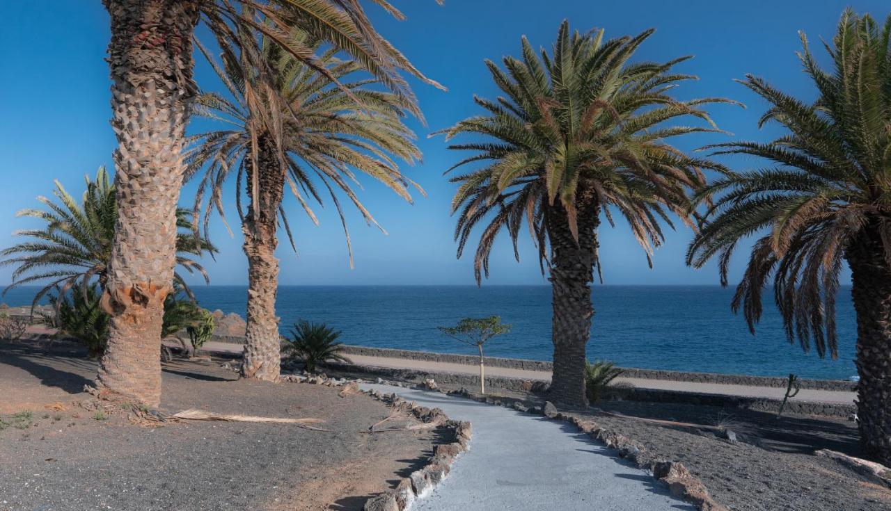 Apartamento Eduardo A Primera Linea Del Mar Costa Teguise Eksteriør billede