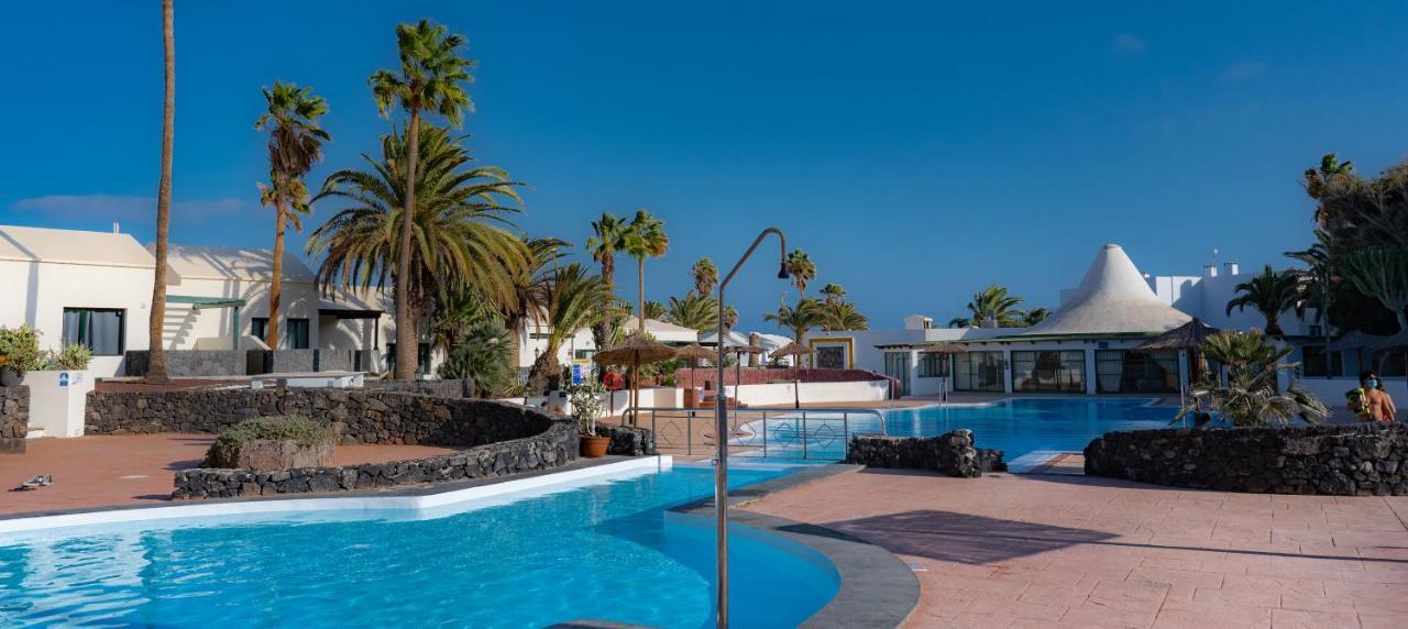 Apartamento Eduardo A Primera Linea Del Mar Costa Teguise Eksteriør billede