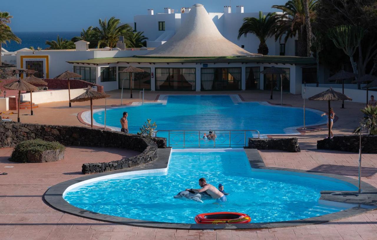 Apartamento Eduardo A Primera Linea Del Mar Costa Teguise Eksteriør billede
