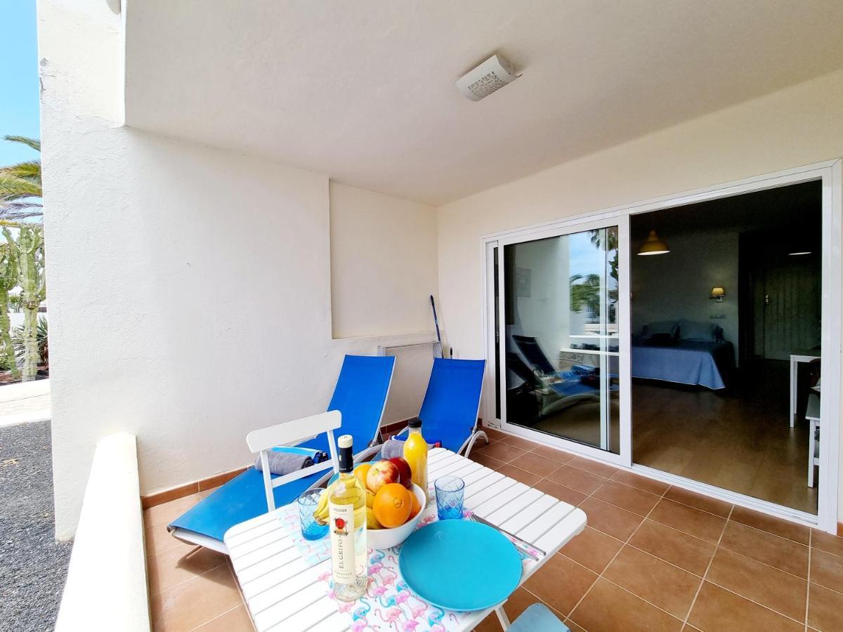 Apartamento Eduardo A Primera Linea Del Mar Costa Teguise Eksteriør billede