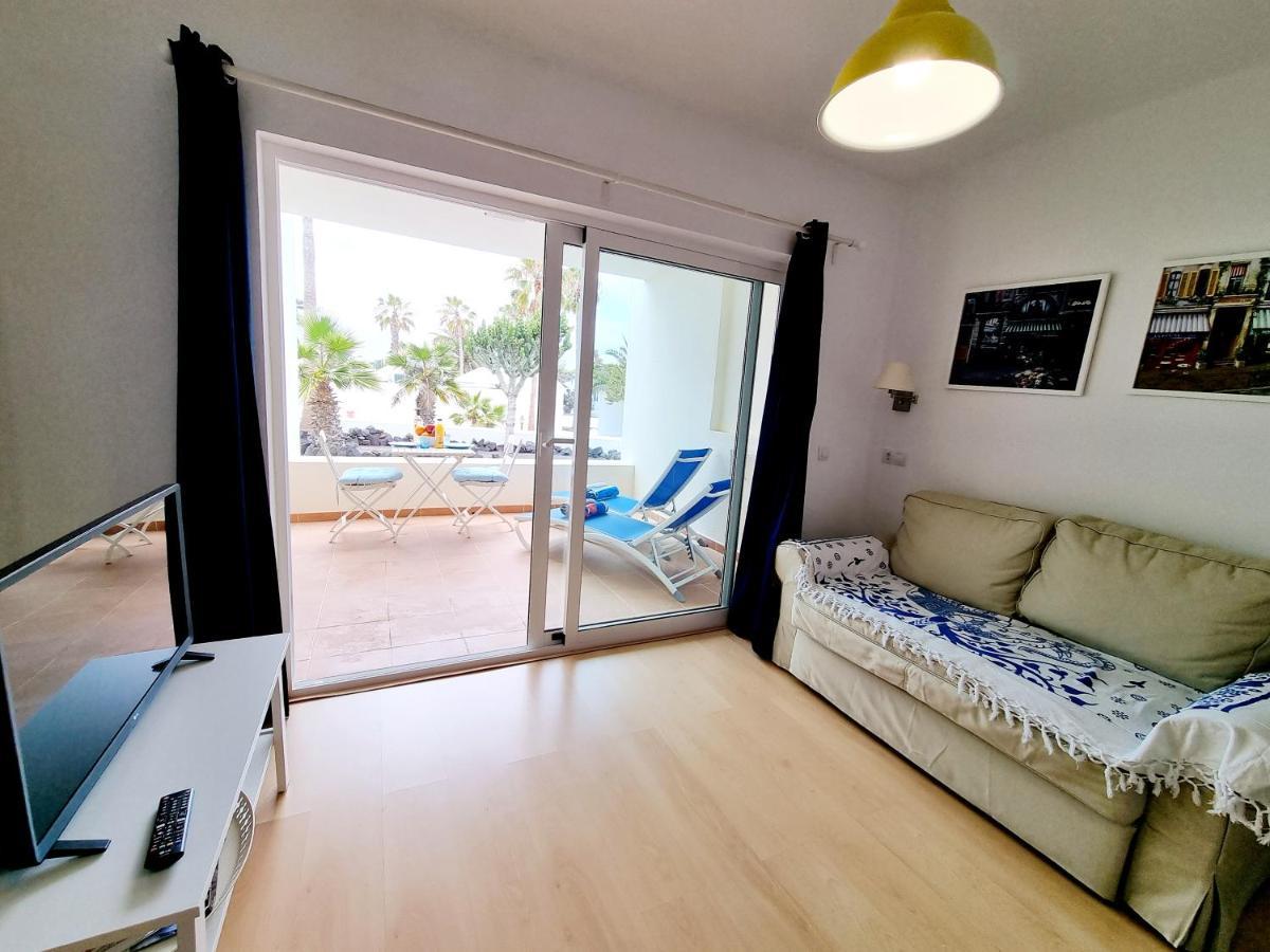Apartamento Eduardo A Primera Linea Del Mar Costa Teguise Eksteriør billede