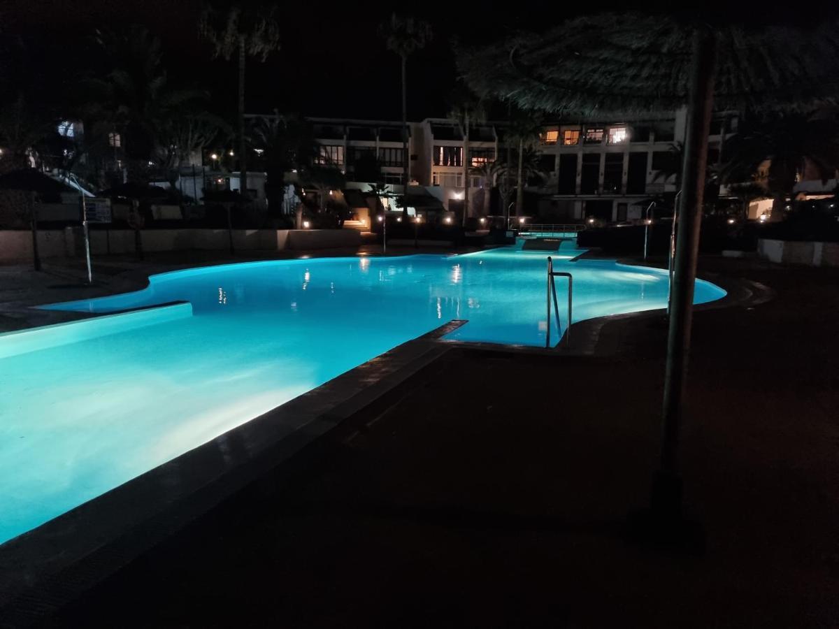 Apartamento Eduardo A Primera Linea Del Mar Costa Teguise Eksteriør billede